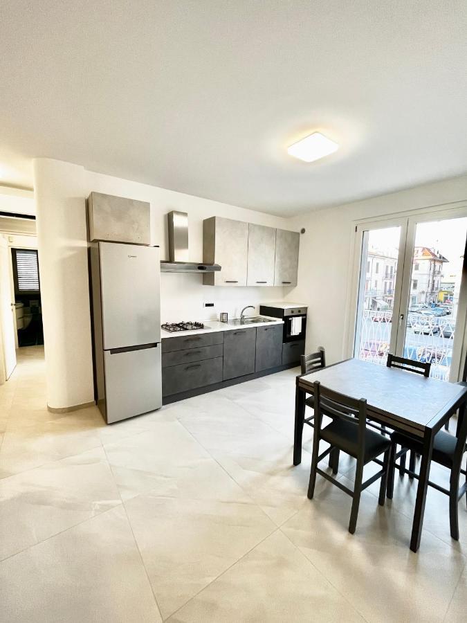 Sun Beach Apartment - New San Benedetto del Tronto Buitenkant foto